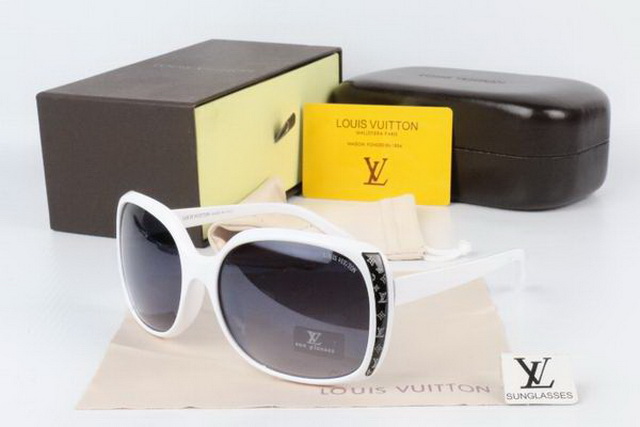 Iv Boutique Sunglasses 063